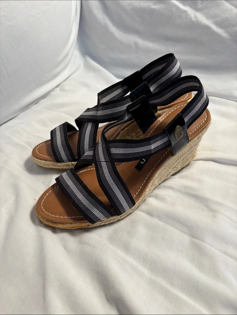 libby. edelman Black and Gray Striped Elastic Espadrille Wedge Sandals